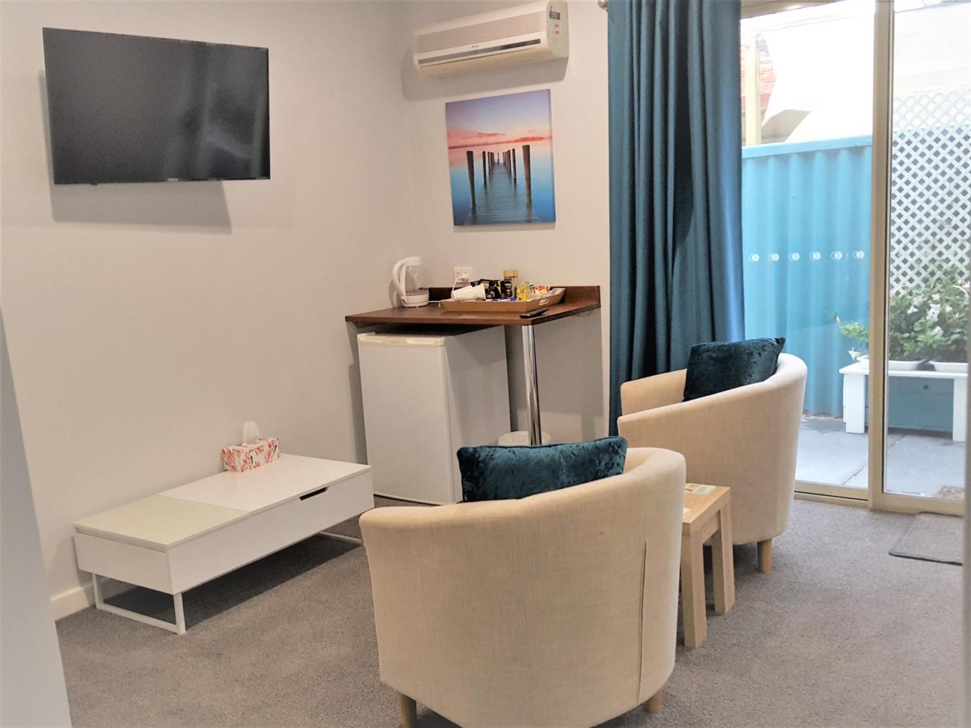 Palm Beach Guest House Rockingham Esterno foto