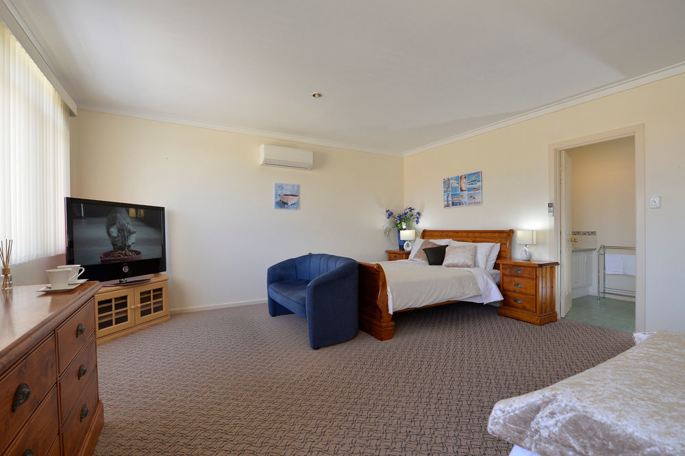 Palm Beach Guest House Rockingham Esterno foto